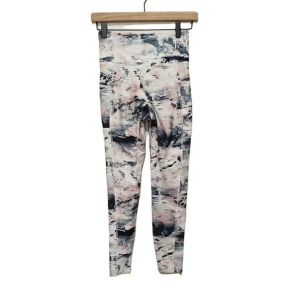 BALLY TOTAL Fitness Tummy Control Leggins Size Small - Picture 2 of 5